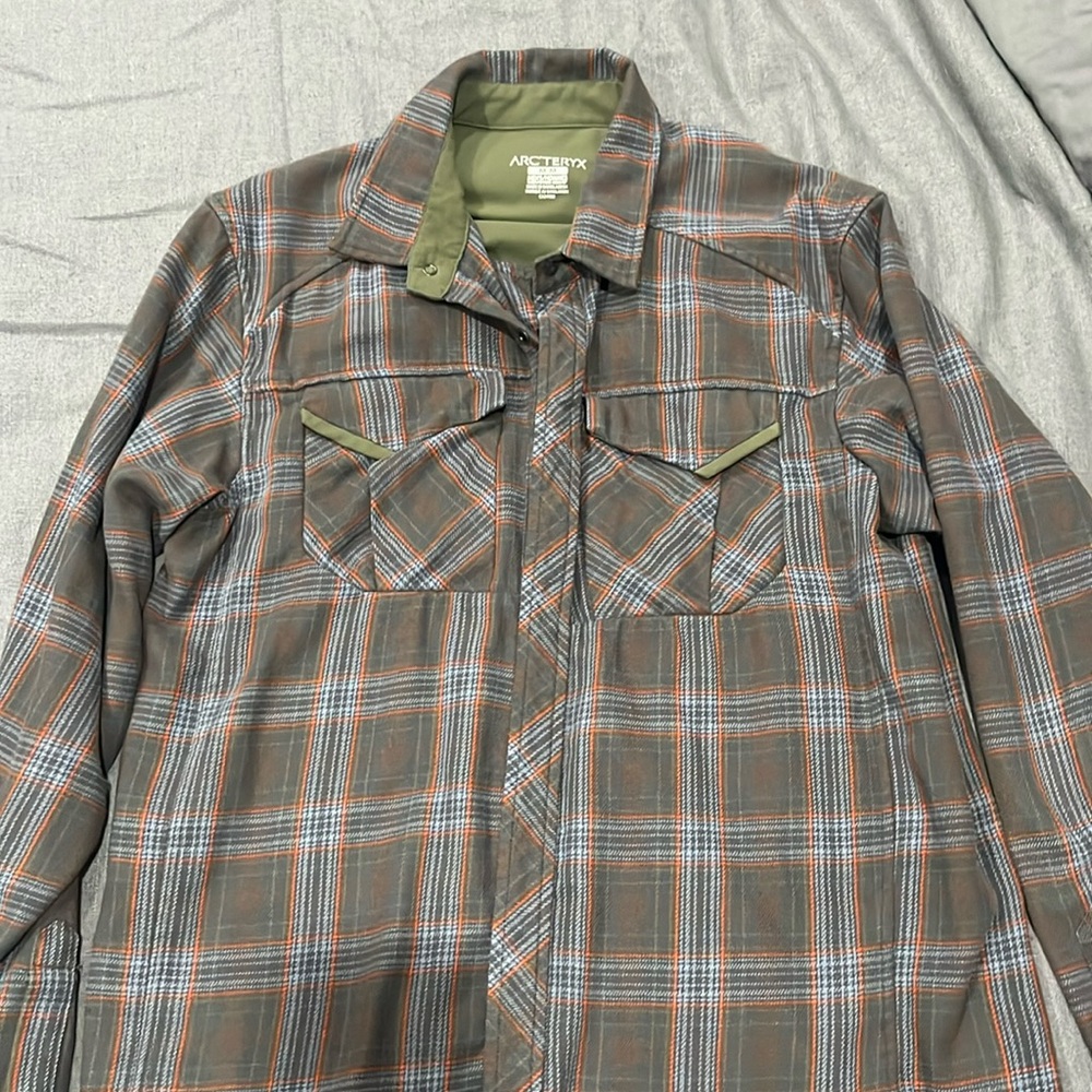 Arcteryx snap button flannel